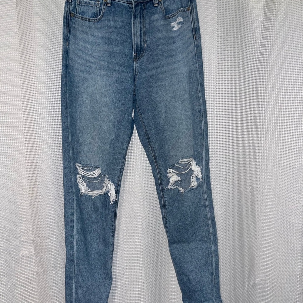 Women's Blue Distressed American Eagle Jeans